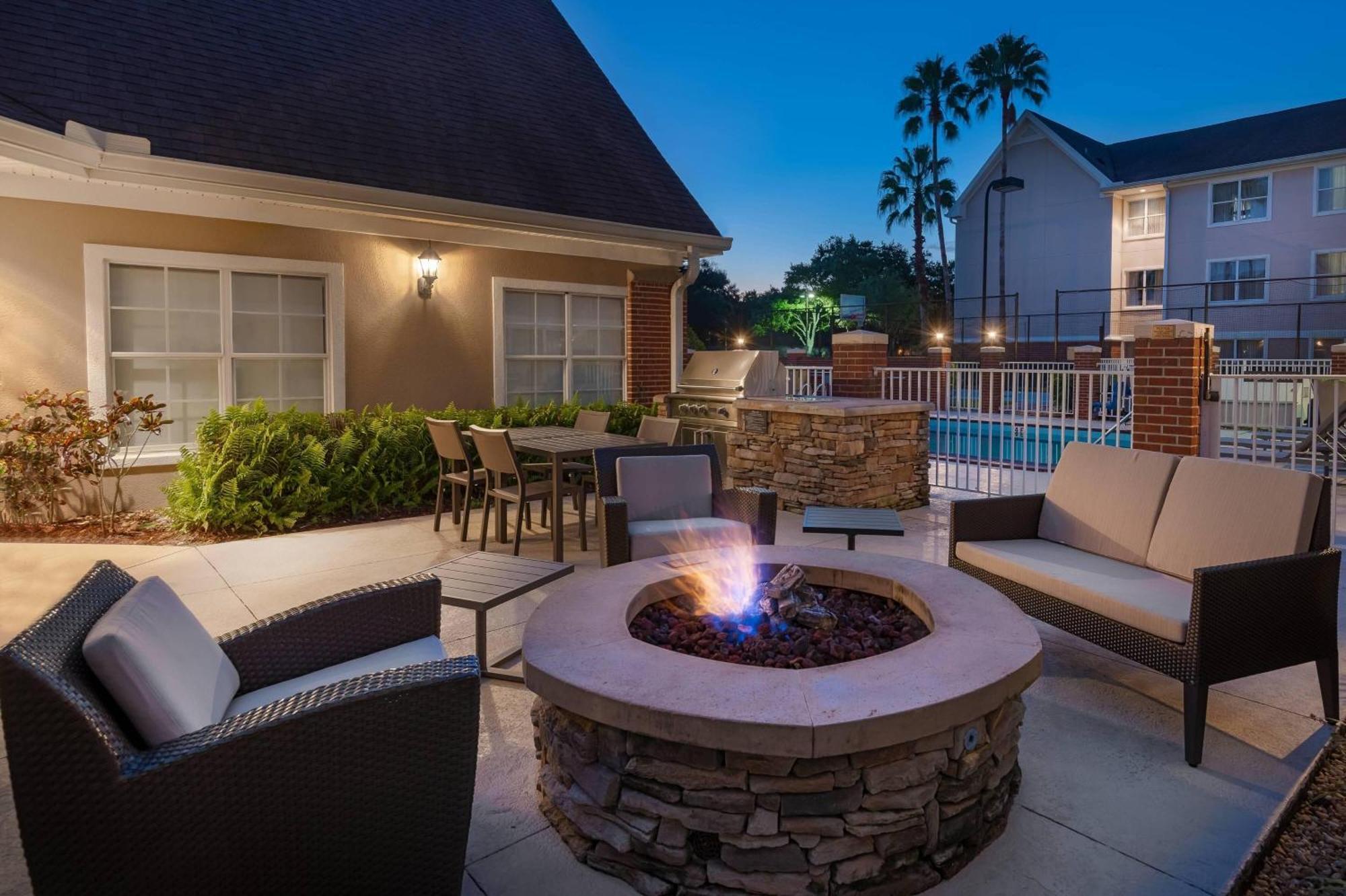 Sabal Park/brandon 3*