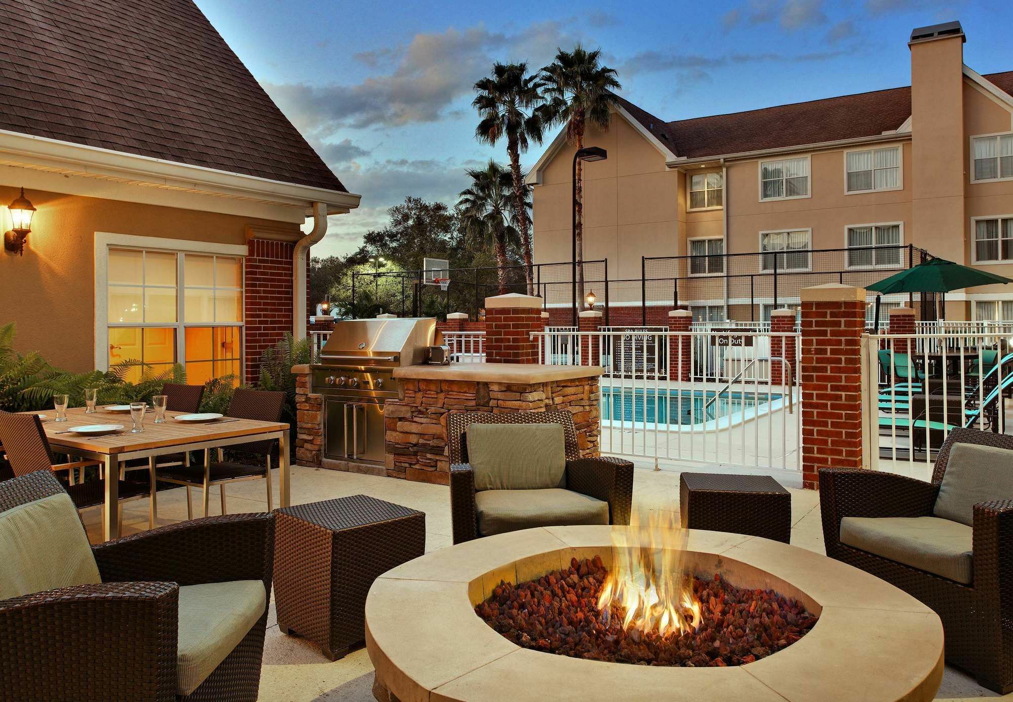 Sabal Park/brandon 3*